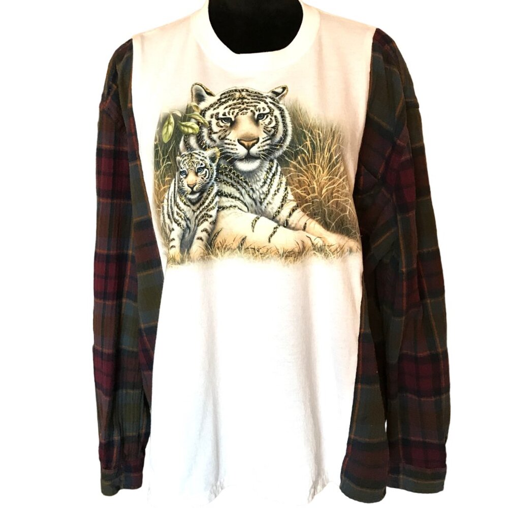 Upcycled Oversized Graphic Tee, Tiger Print Flannel Sleeves Plus Size L-2XL - Picture 6 of 11